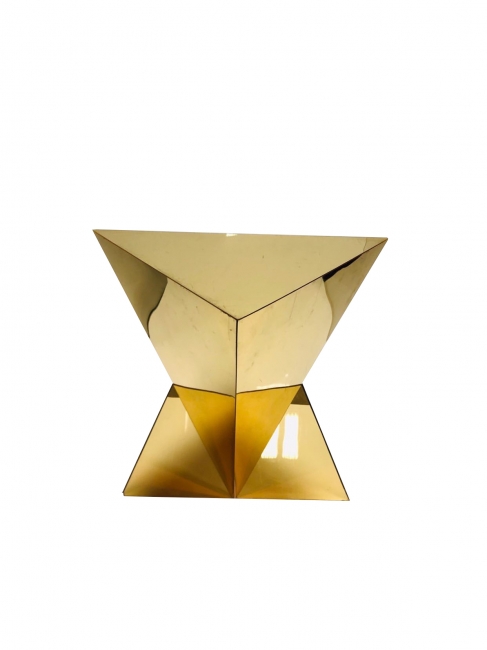 Abstract Cake Table – Gold